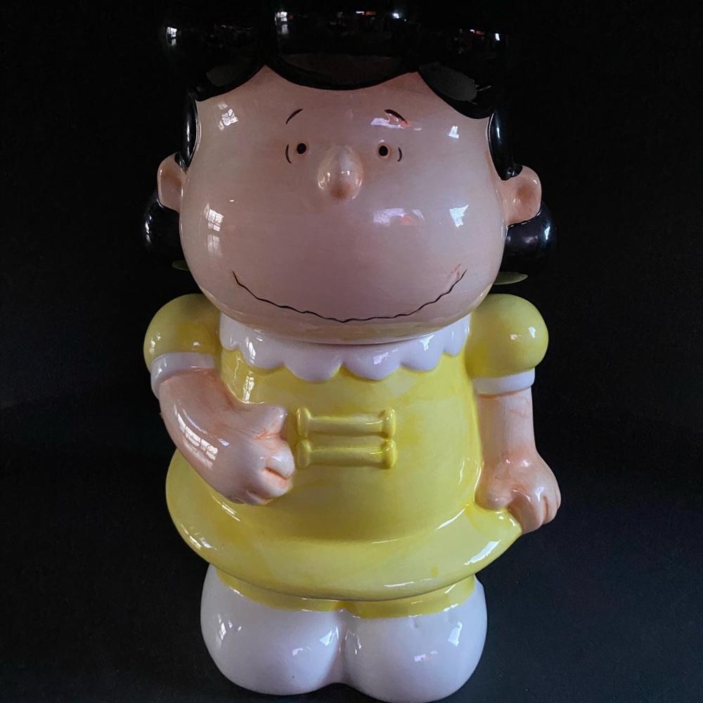 Vintage Peanuts Lucy cookie jar EXCELLENT CONDITION!! - Picture 10 of 12